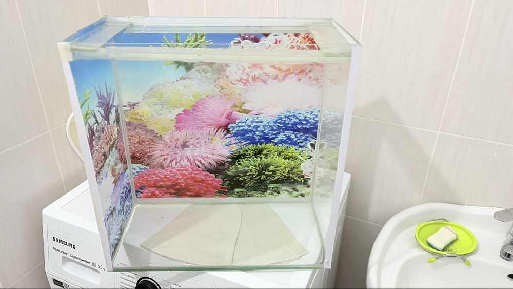 Продам аквариум 35лт.