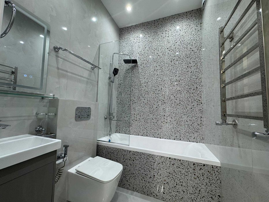 ПРОДАЕТСЯ 4/9-10/10 НОВОСТРОЙКА  ЖК Real House Yulduz на: Паркентская