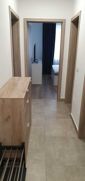 Proprietar - închiriez apartament cu doua camere