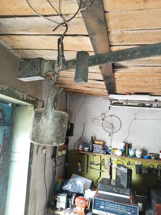 Продам весы "базарные"