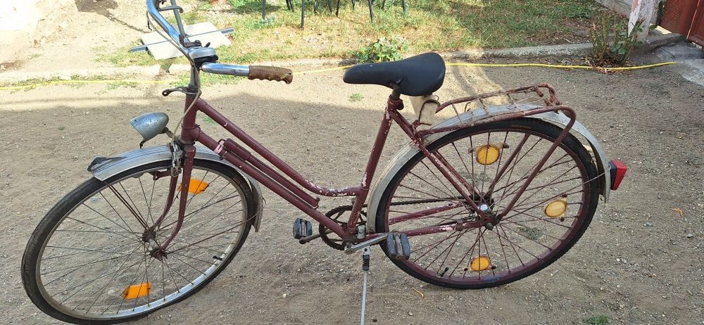 Bicicletă Hercules.