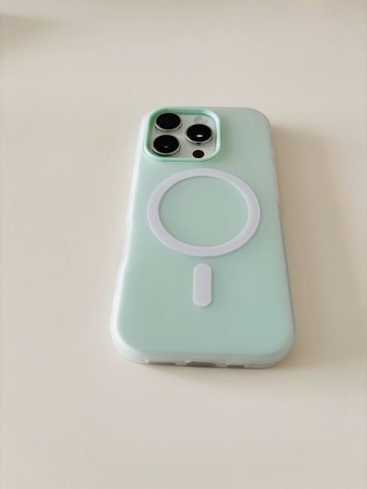 Iphone 16 Pro case