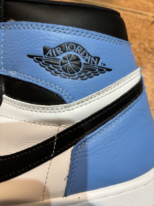 Jordan 1 albastri