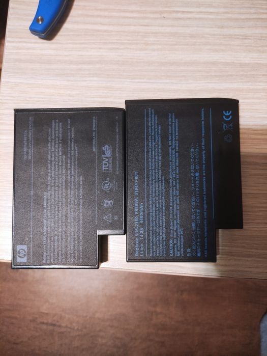 Vând laptopuri pt dezmembrat HP presario, Fujitsu Siemens Amilo