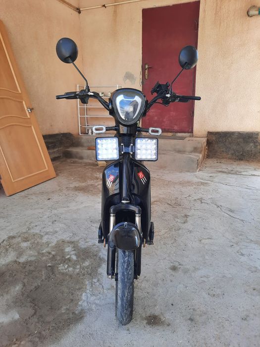 Электроскутер Sk8.   ОБМЕН