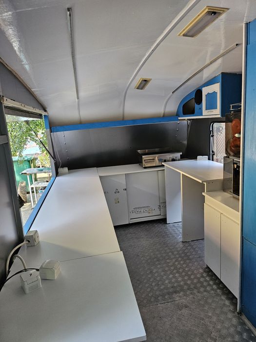 Rulota comerciala (fast food) de inchiriat