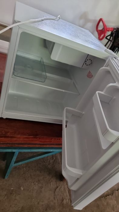 Продам мини холодильник в отличном состоянии