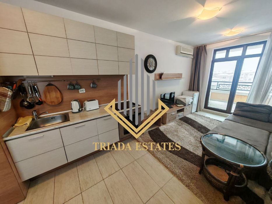 Продава се Тристаен апартамент в Созопол - 102 кв.м за 900 €/кв.м - Снимка #11