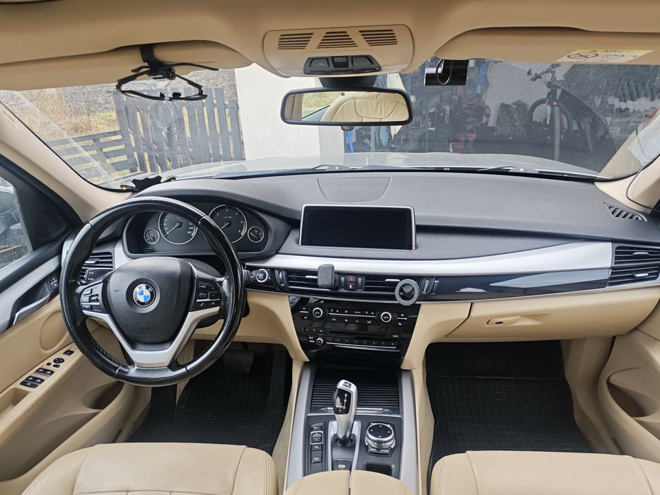 Bmw x5 f15  motor 2.0