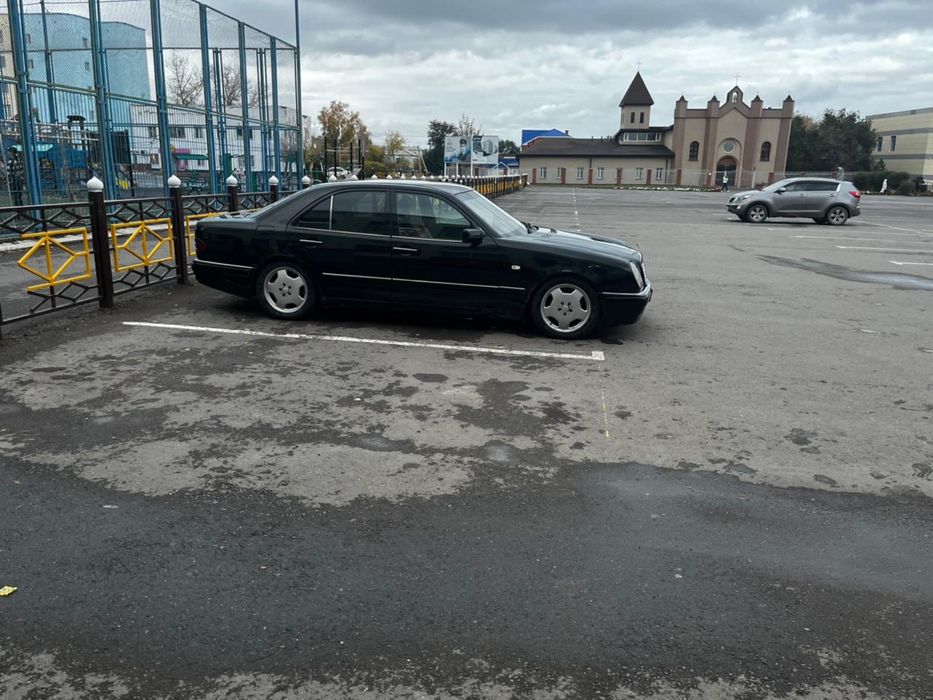 Продам Мерседес W 210 газ бензин