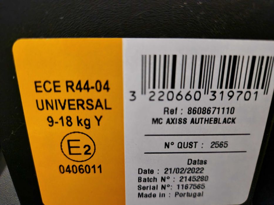 Maxi Cosi Axiss Autheblack въртящ се детски стол за кола