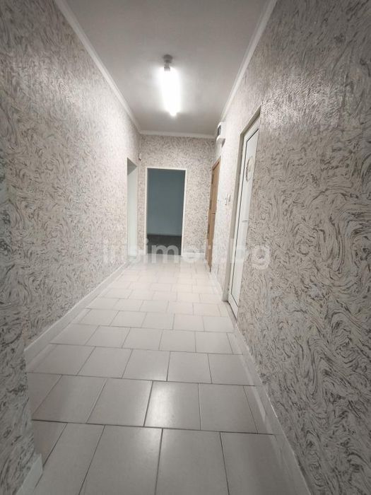 Дава се под наем Тристаен апартамент в София, Орландовци - 100 кв.м за 648.21 € - Снимка #11