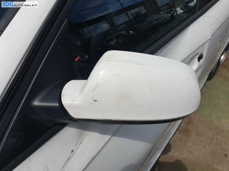 Oglinda Stanga Electrica Fara Pliere Electrica Fara Oglinda cu Defect Audi A4 B8 B8.5 FL Facelift 2012 - 2016 Culoare LY9C [C5455]