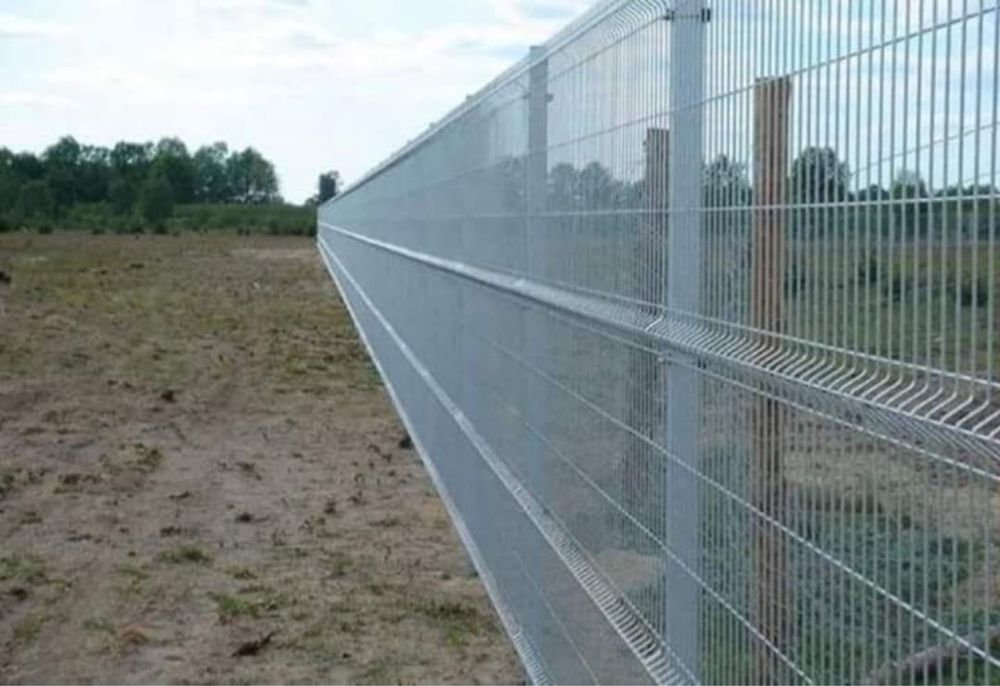 Construim gardurii la comanda clientului