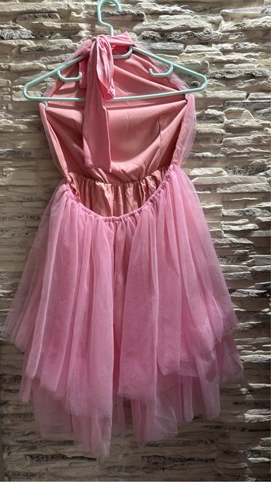 Елегантна рокля.