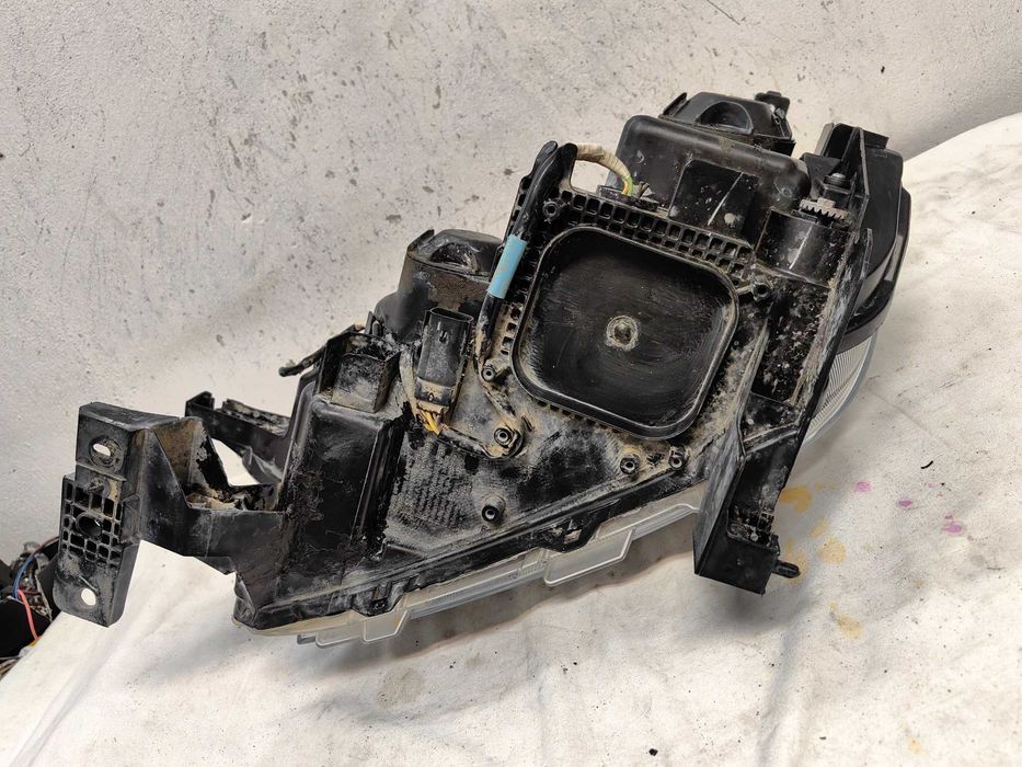 Оригинален фар Форд  Ford Ranger