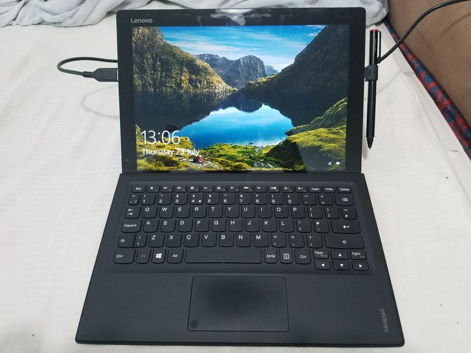 Lenovo 700 Laptop 2 in 1 Intel m5