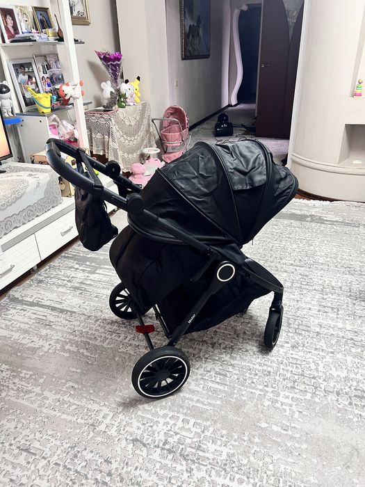 Продам коляску 2в1