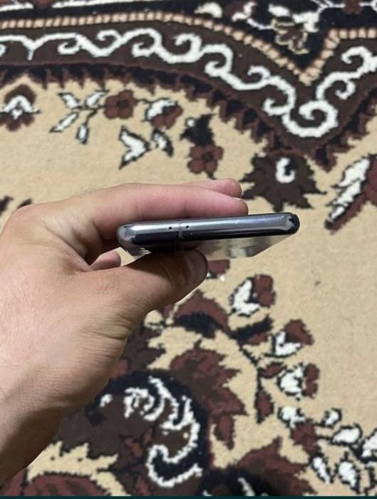 Samsung galaxy s21  5G 256/8