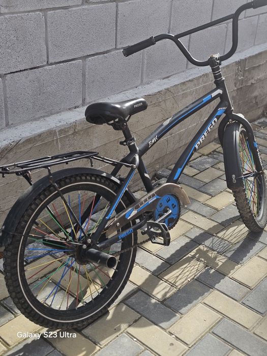 Продам велосипед BMX.
