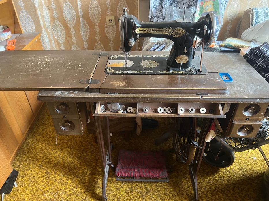 Шевна машина TYPICAL