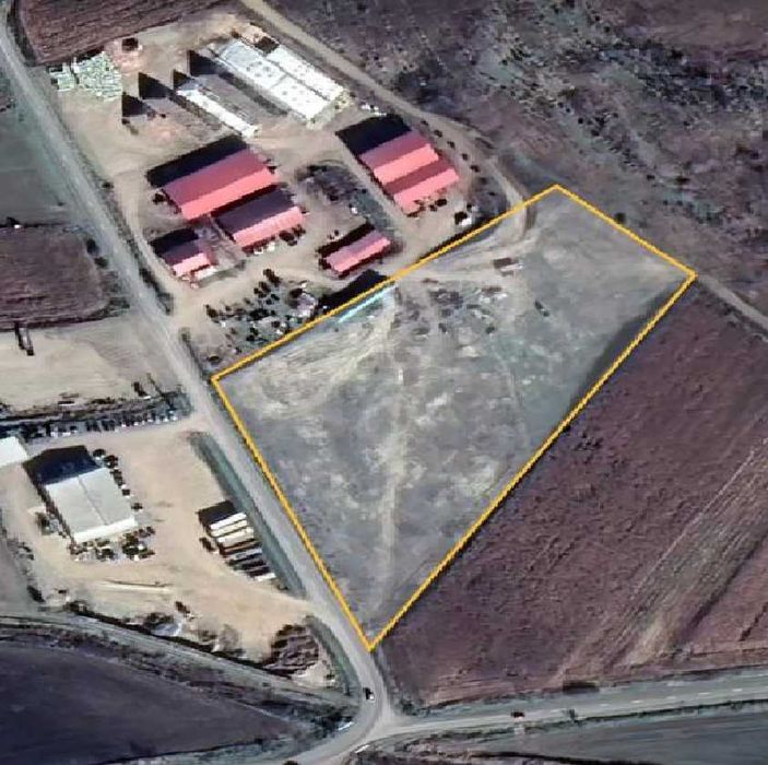 Teren de vânzare  2000 – 3000 mp de la 12€/mp