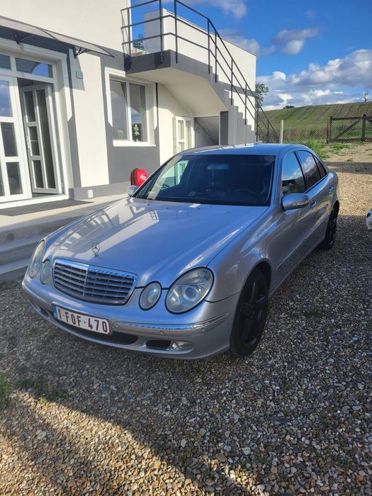 De vânzare Mercedes E220