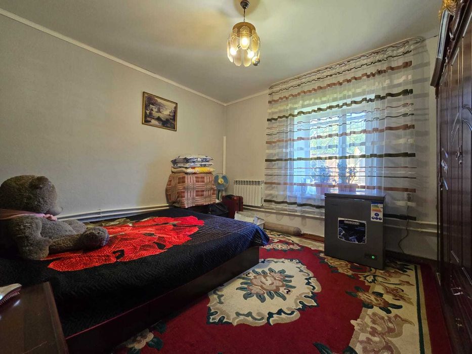 Продам 2х комн дом на Правом