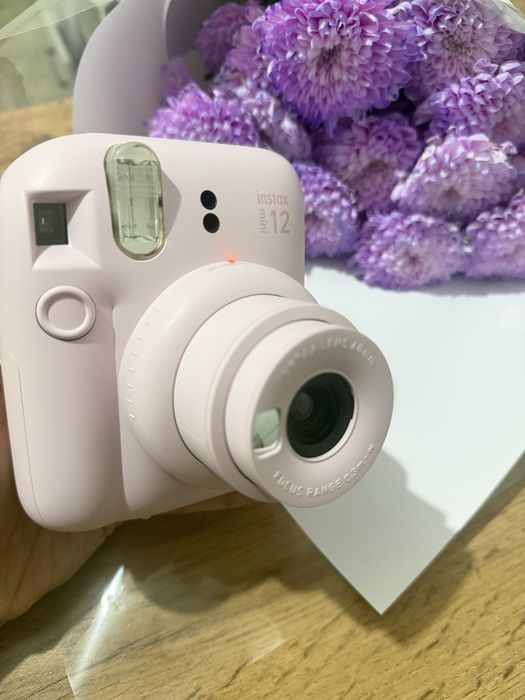 Полороид фотоаппарат instax камера