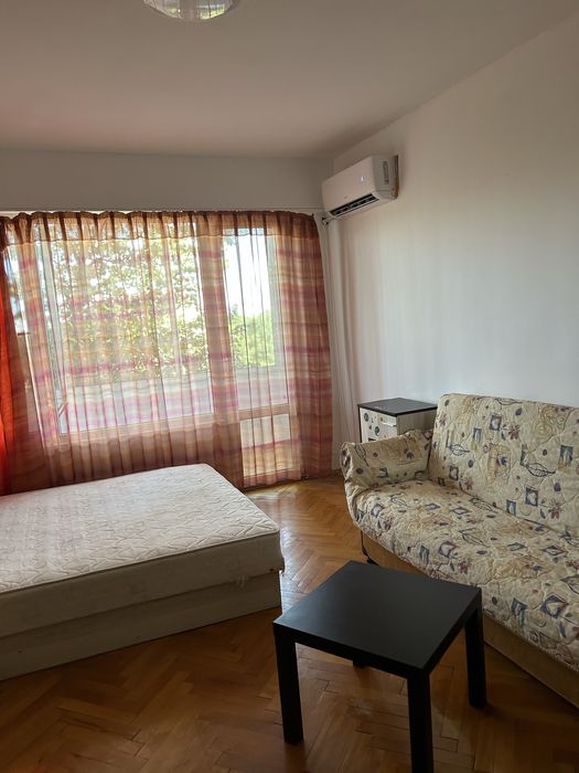 Дава се под наем Едностаен апартамент в София, Свобода - 45 кв.м за 357 € - Снимка #2