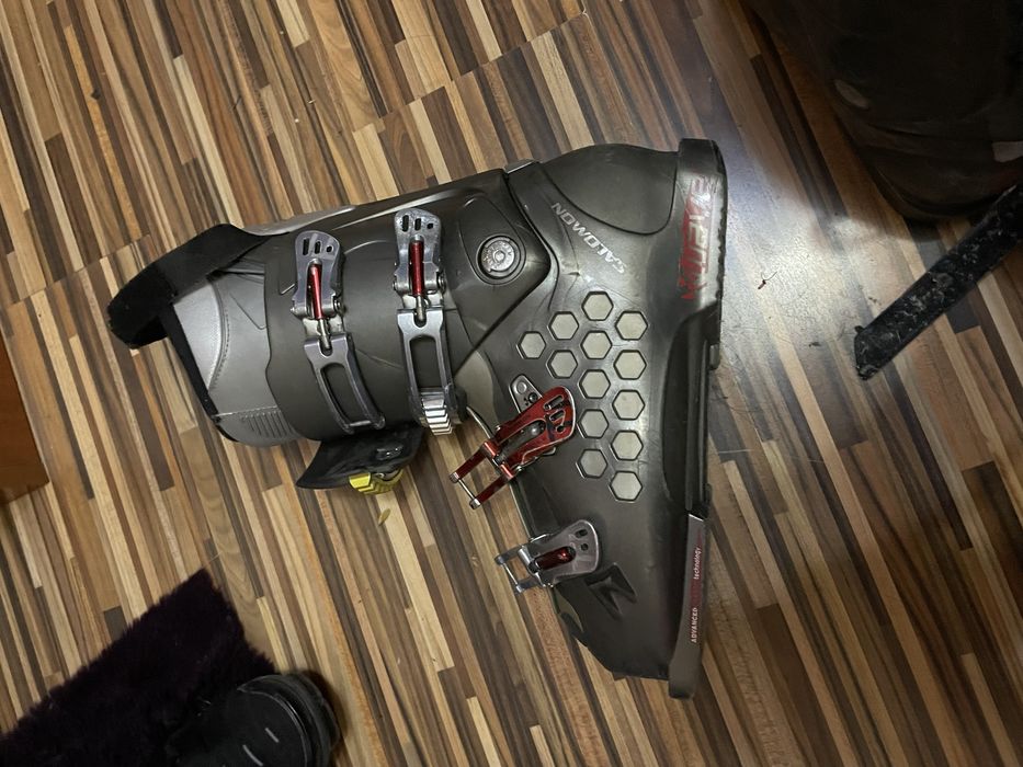 Clapari solomon comozi