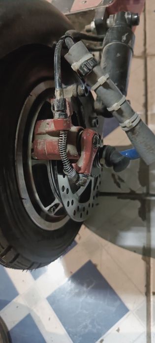 Продаю kugoo m4 с ошибкой е001