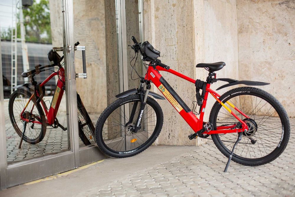 Inchiriere bicicleta electrica pentru livratori.Range 80-170km, 180Lei