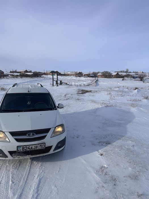 Продам автомобиль лада ларгус
