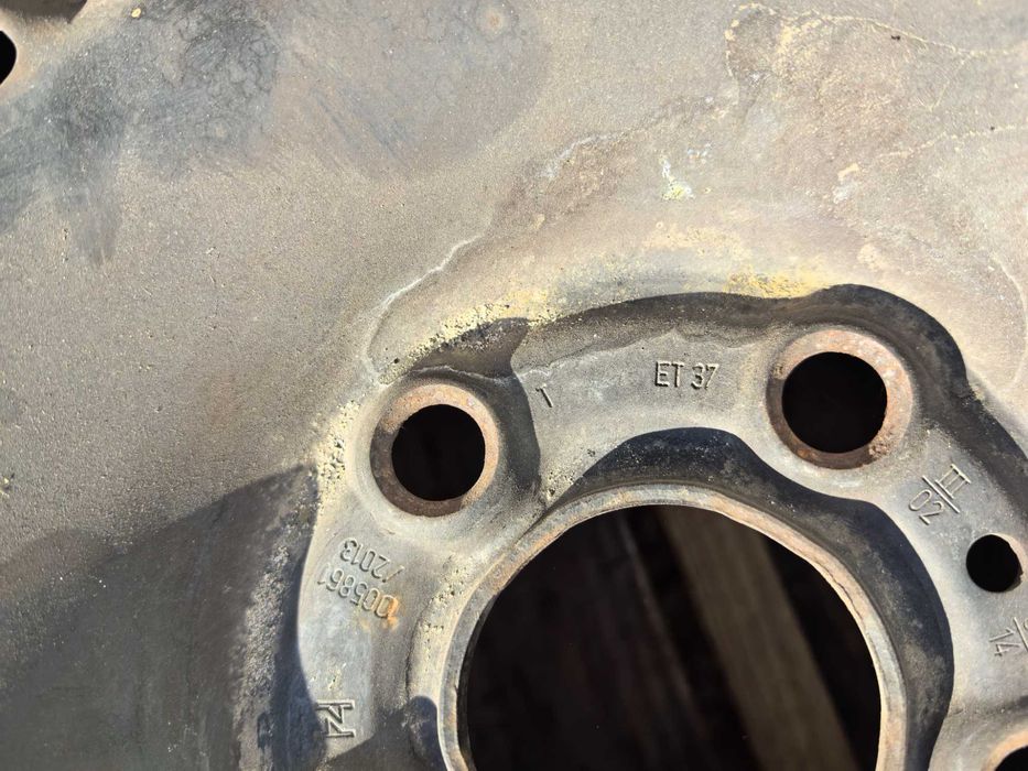 14 цола 5 х 100 мм Шкода Румстер + Фолксваген - 6 Инча / ЕТ 37