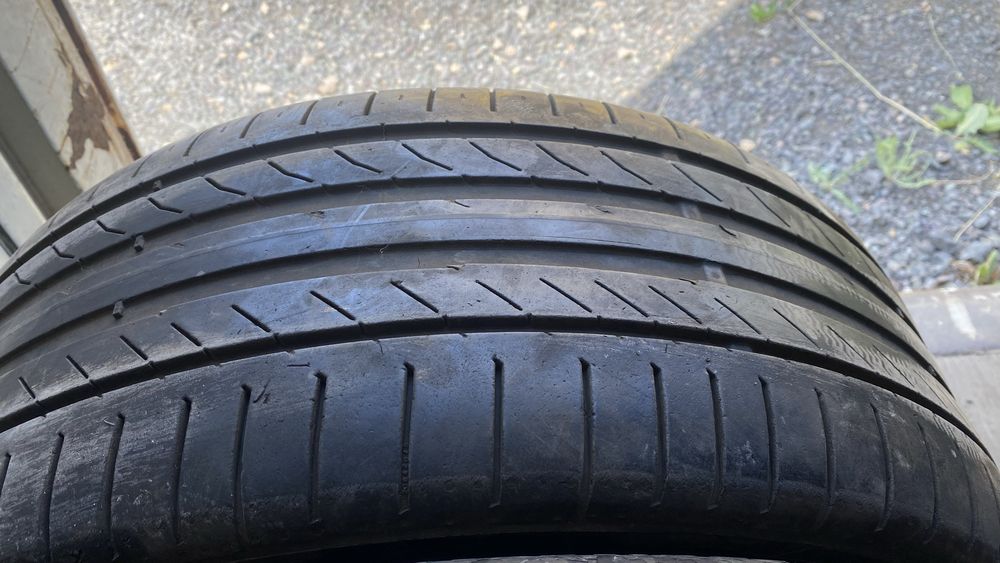 Комплект шин Continental 235/45/17
