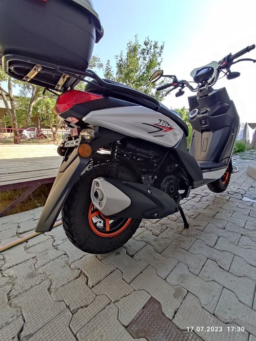 Продам скутер  Hunter/ Samuray