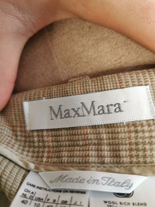 Pantaloni Max Mara office din lână virgină