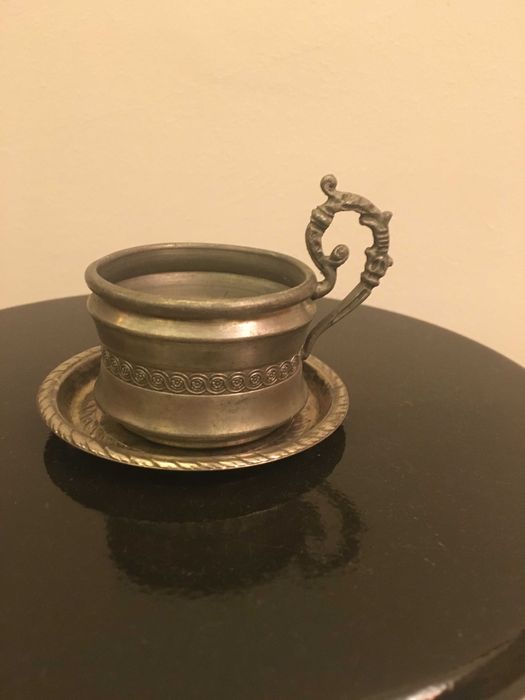 Set cesca si farfurioara metalice w germania marcata bibelou bibelouri