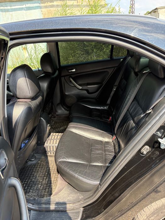 Продам Honda Accord, 2006 год