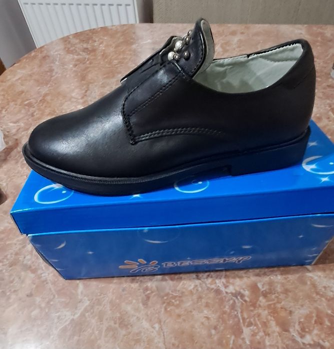 Pantofi pentru fetițe