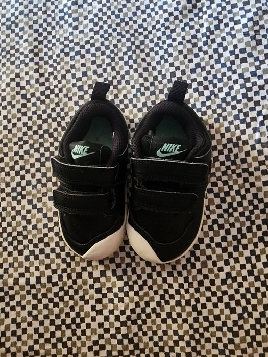 Nike copiii mărimea 22