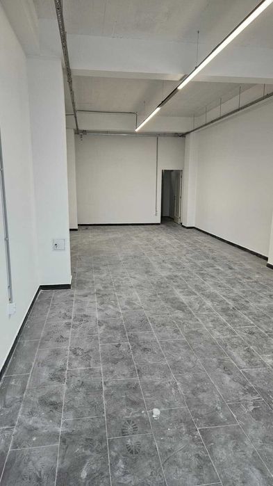 Spațiu comercial  de închiriat