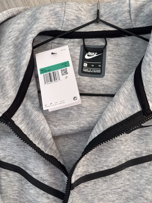 Trening nike tech gri marimea xl