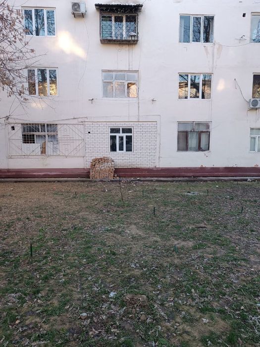 Yunusobod UNVERSAM kvartira Sotiladi