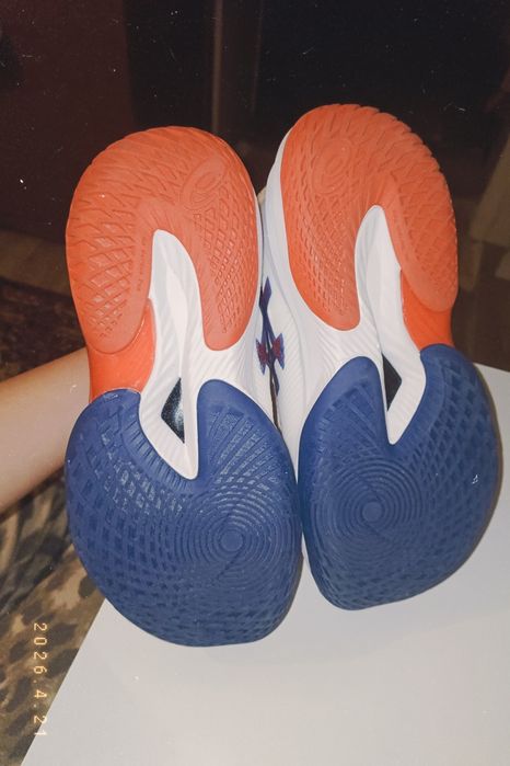 АСИКС оригинал продам!