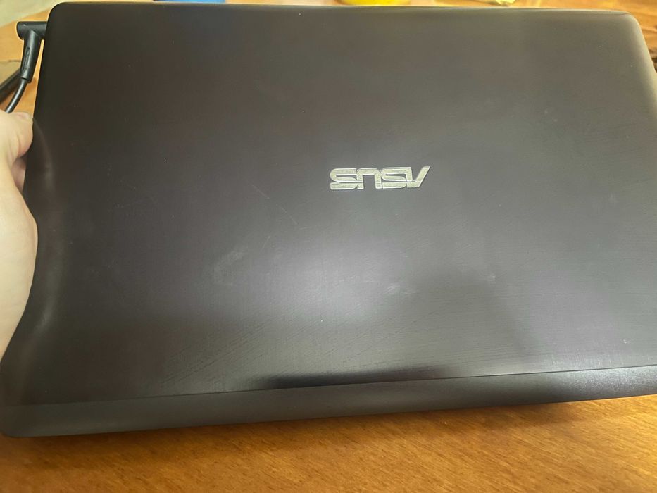 Ноутбук ASUS VivoBook S200E