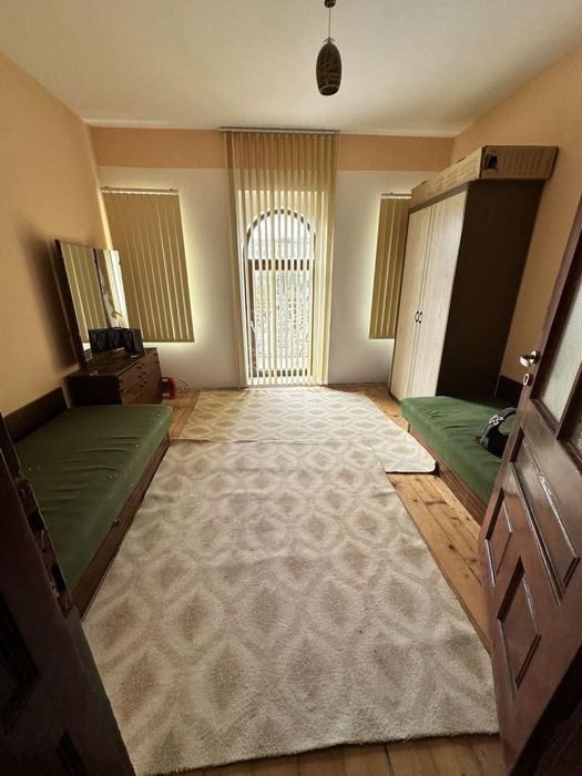 Продава се Тристаен апартамент в Плевен, Идеален център - 100 кв.м за 1000 €/кв.м - Снимка #4