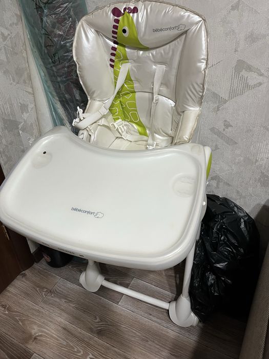 Продам отличный детский стульчик