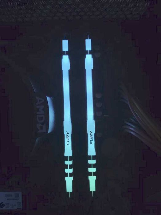 Kingston Fury Beast RGB 16GB (2x8GB) DDR4 3600MHz CL17 – Gaming